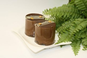 Crni mousse